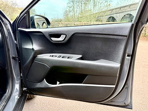 Kia Stonic thumbnail