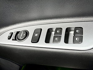 Kia Stonic thumbnail