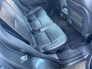 Land Rover Discovery Sport thumbnail