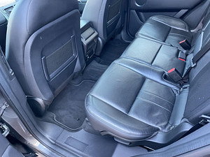 Land Rover Discovery Sport thumbnail
