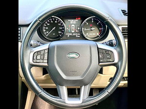 Land Rover Discovery Sport thumbnail