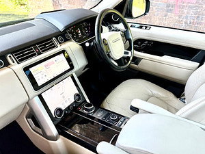 Land Rover Range Rover thumbnail