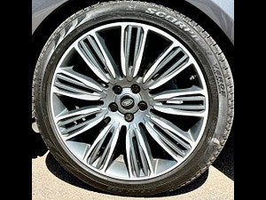 Land Rover Range Rover thumbnail
