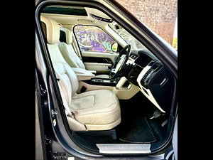 Land Rover Range Rover thumbnail