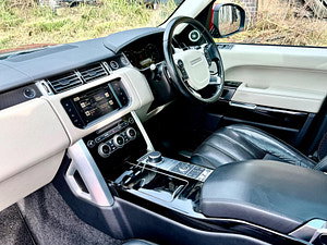 Land Rover Range Rover thumbnail
