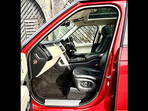 Land Rover Range Rover thumbnail