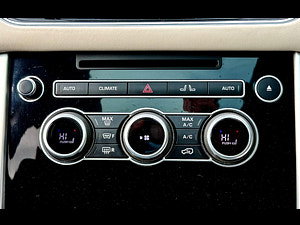 Land Rover Range Rover thumbnail