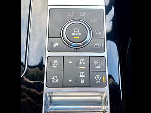 Land Rover Range Rover thumbnail