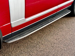 Land Rover Range Rover thumbnail