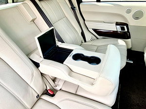 Land Rover Range Rover thumbnail