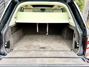 Land Rover Range Rover thumbnail