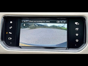 Land Rover Range Rover thumbnail