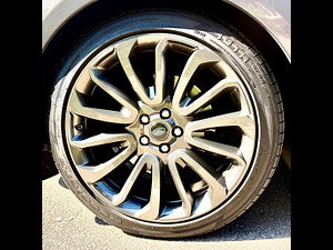 Land Rover Range Rover thumbnail