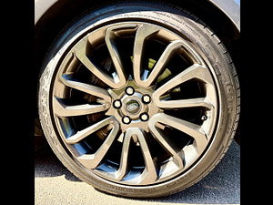 Land Rover Range Rover thumbnail