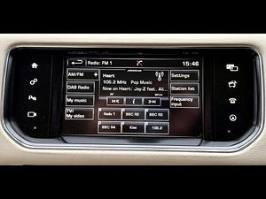 Land Rover Range Rover thumbnail