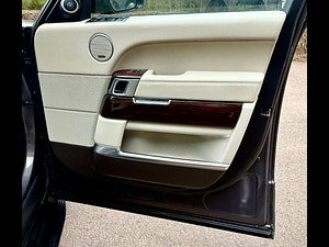 Land Rover Range Rover thumbnail