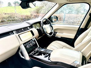 Land Rover Range Rover thumbnail