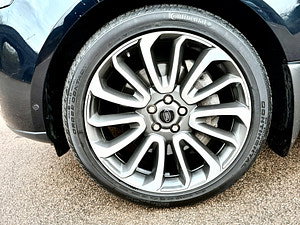 Land Rover Range Rover thumbnail