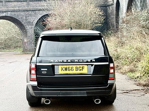 Land Rover Range Rover thumbnail