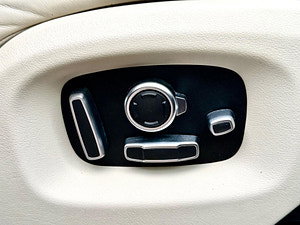 Land Rover Range Rover thumbnail