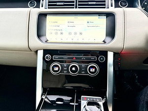 Land Rover Range Rover thumbnail