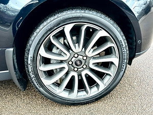 Land Rover Range Rover thumbnail