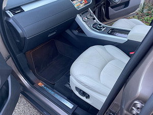 Land Rover Range Rover Evoque thumbnail