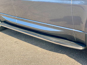 Land Rover Range Rover Sport thumbnail