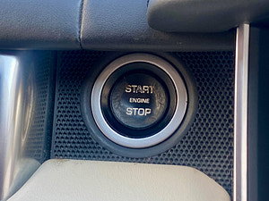 Land Rover Range Rover Sport thumbnail