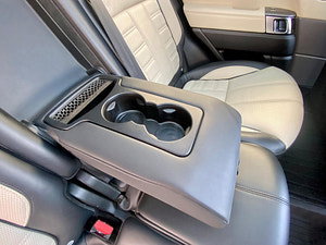 Land Rover Range Rover Sport thumbnail