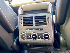 Land Rover Range Rover Sport thumbnail