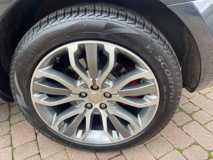 Land Rover Range Rover Sport thumbnail