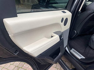 Land Rover Range Rover Sport thumbnail