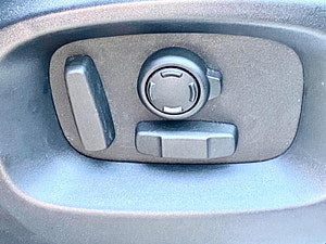 Land Rover Range Rover Sport thumbnail