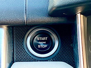 Land Rover Range Rover Sport thumbnail