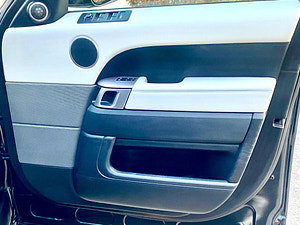 Land Rover Range Rover Sport thumbnail
