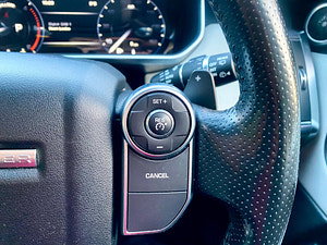 Land Rover Range Rover Sport thumbnail