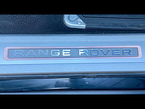 Land Rover Range Rover Sport thumbnail