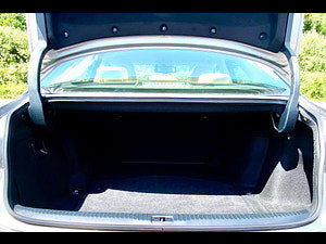 Lexus IS thumbnail