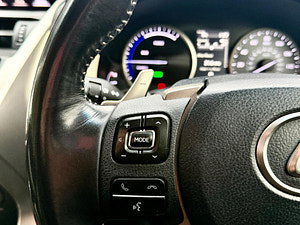 Lexus NX thumbnail