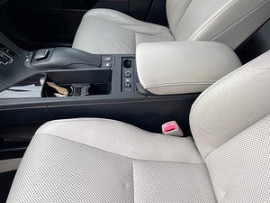Lexus RX thumbnail