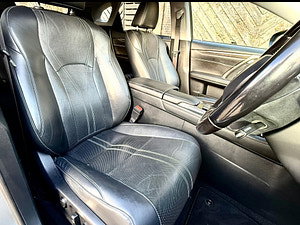 Lexus RX thumbnail