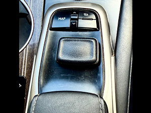 Lexus RX thumbnail