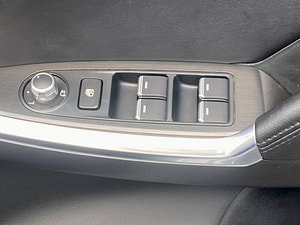 Mazda CX-5 thumbnail