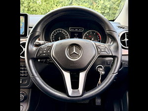 Mercedes-Benz B Class thumbnail