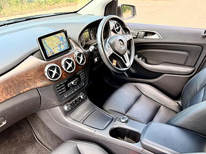 Mercedes-Benz B Class thumbnail