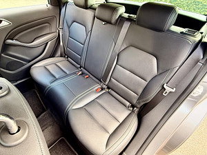 Mercedes-Benz B Class thumbnail