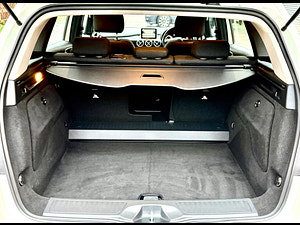 Mercedes-Benz B Class thumbnail