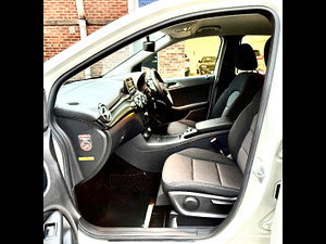 Mercedes-Benz B Class thumbnail