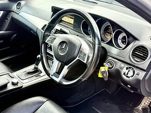 Mercedes-Benz C Class thumbnail